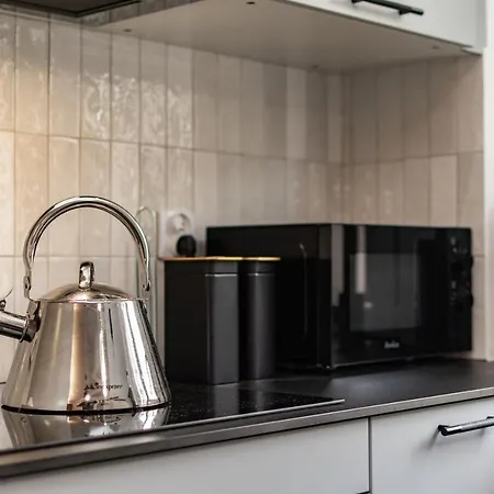 Grojecka 74 By Homeprime Apartment Warschau