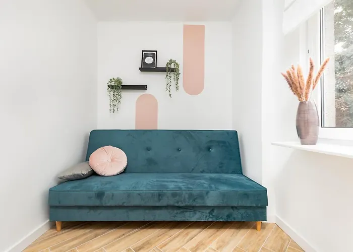 Grojecka 74 By Homeprime شقة